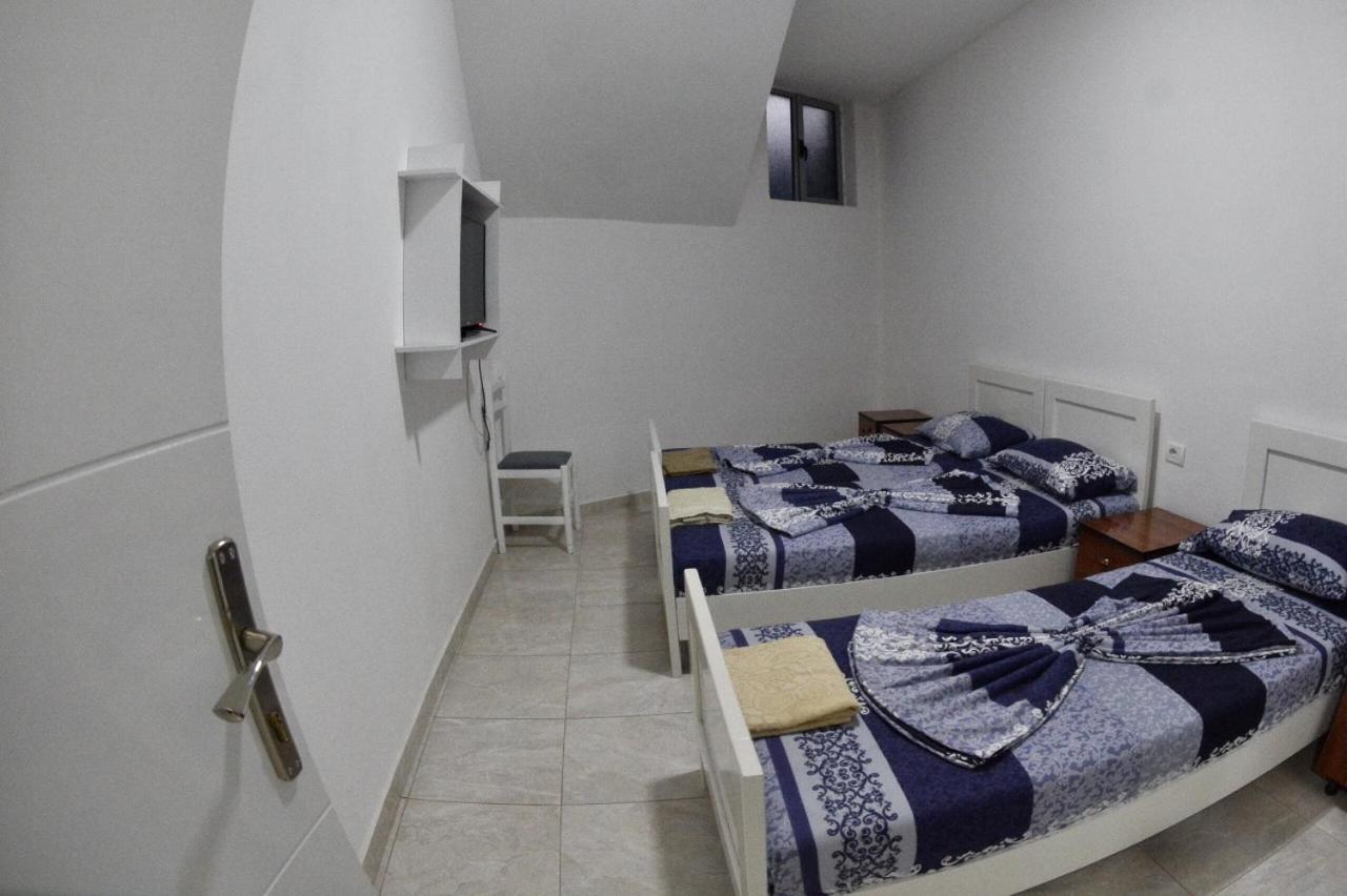 Hotel Reci Peshkopi Eksteriør billede